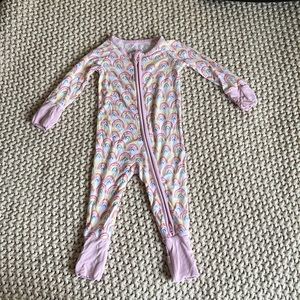 Little Sleepies pastel rainbows zippy